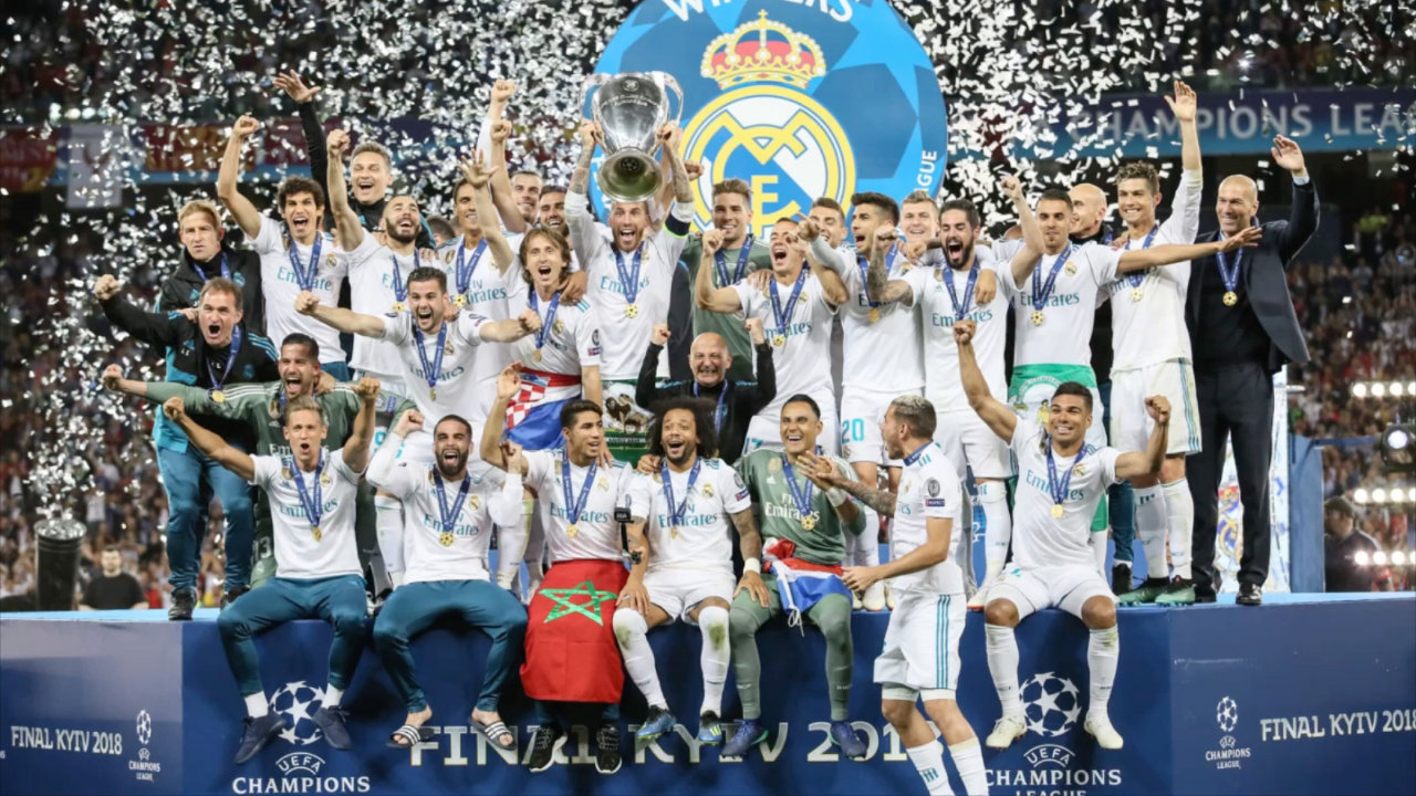 包含C罗重返赛场,夺冠首场状态出色,利物浦观众沸腾!比赛高潮迭起的词条