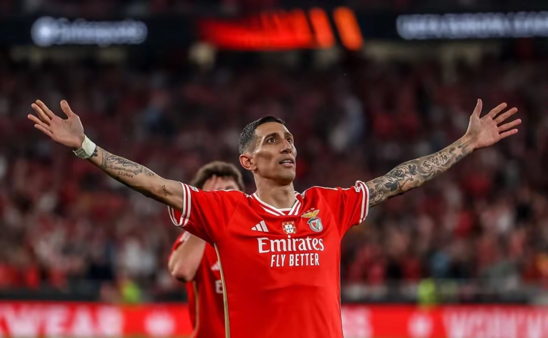 赛地聚焦:全明星赛加时末段热度飙升,皇家马德里防线松动,气氛紧张,训练强度明显提升的简单介绍