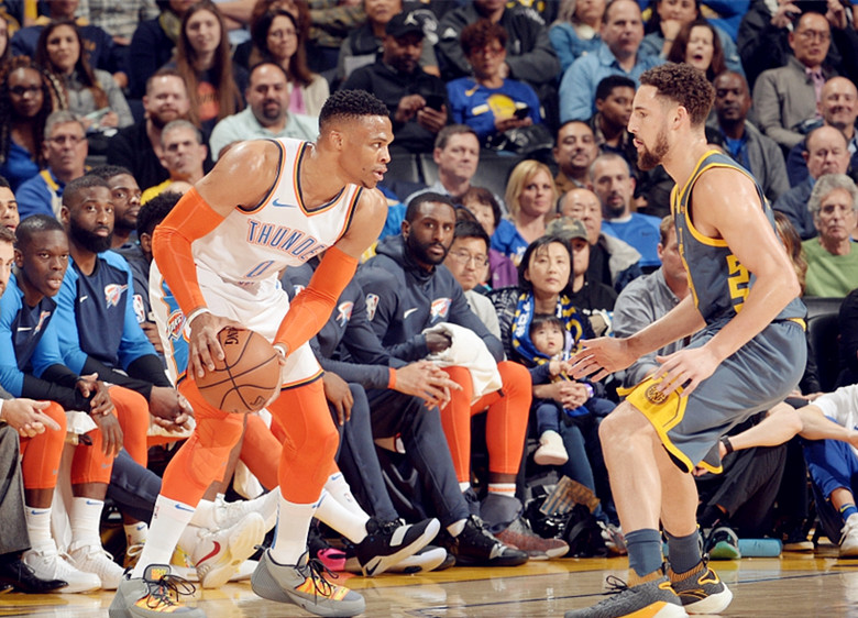 Karsa遭遇二十连败，勇士教练面临压力！的简单介绍